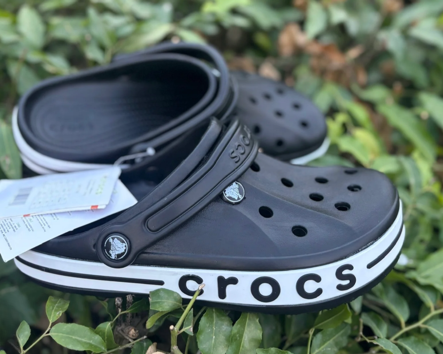Crocs Bayaband Clogs (Black)