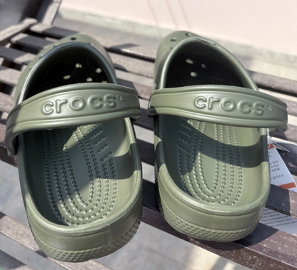 Crocs Classic Clogs (Army Green)