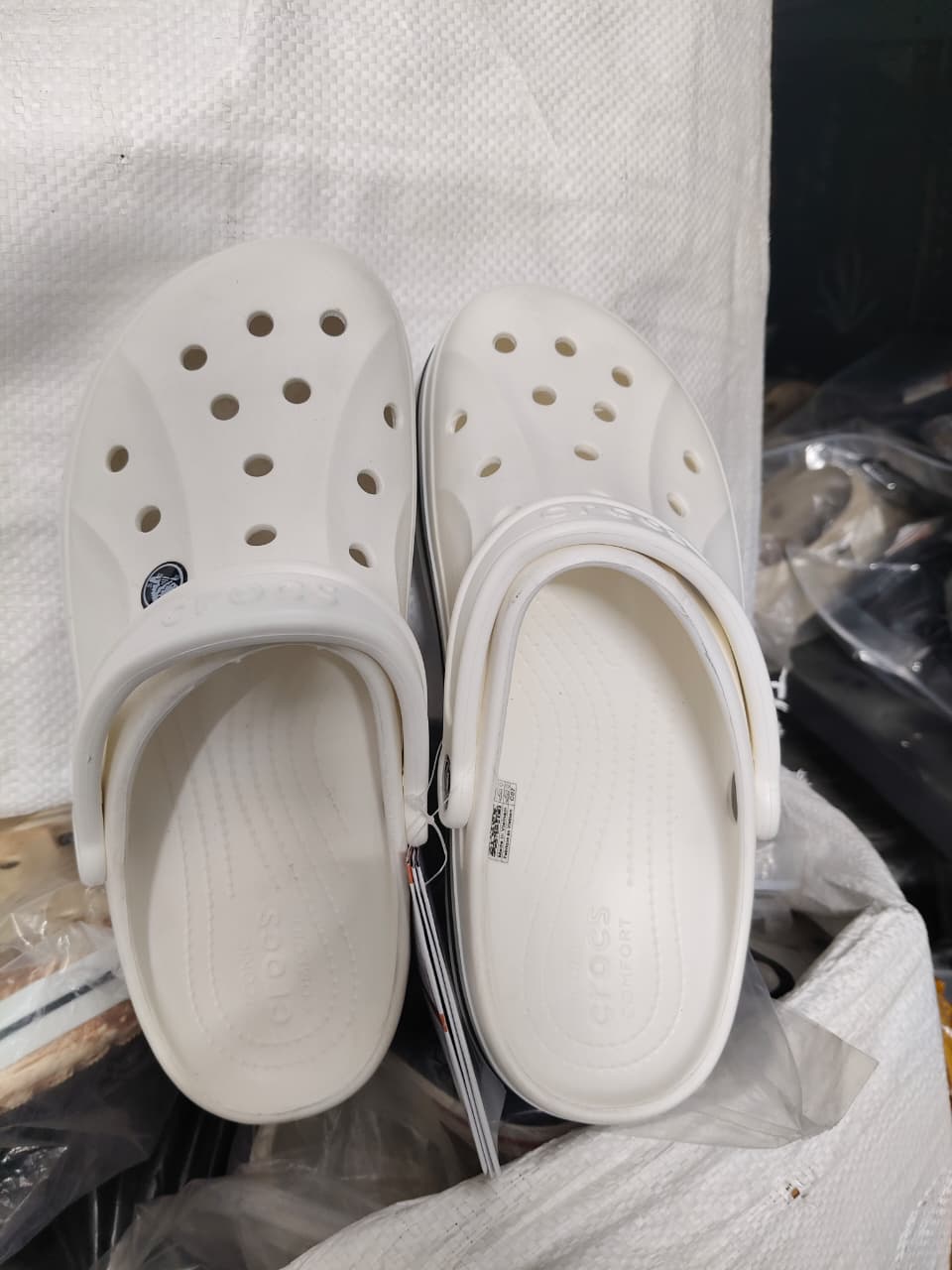 Crocs Bayaband 2.0 Clogs (White)